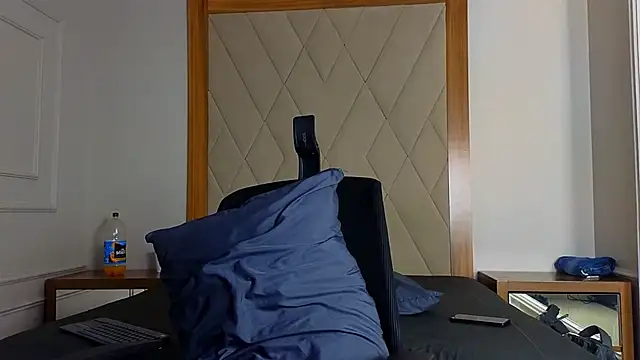 Chat XXX ao vivo de KingAlexis_