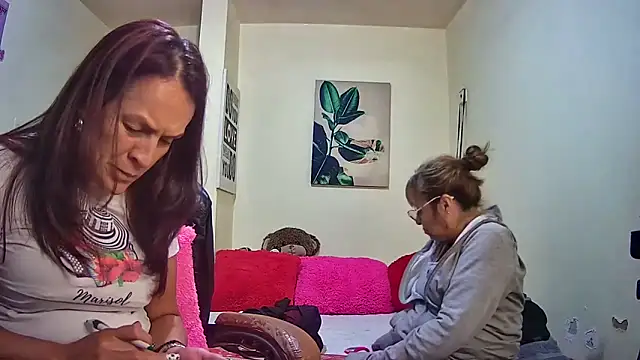 Živý XXX chat nicoltatiana_