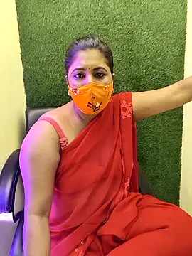 XXX chat uživo modela Poly_bhabi