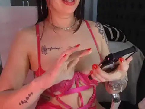 Nanda_fer live XXX chat