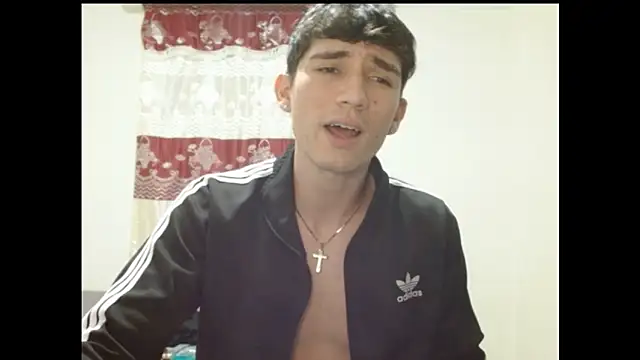 ChicoMaloFfF's Live XXX Chat