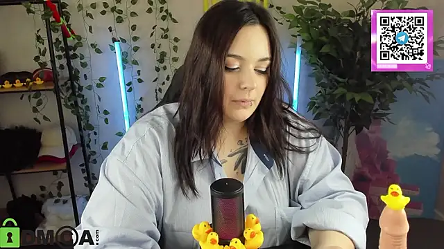 Chatroom XXX en direct de Mia_R0ss