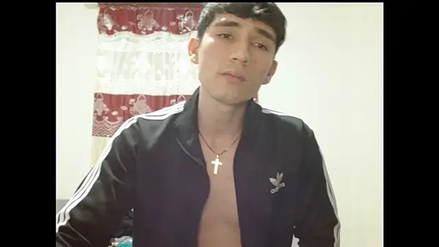 ChicoMaloFfF Chat XXX live