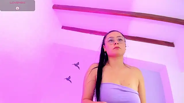 Laura_Torres18's Live XXX Chat