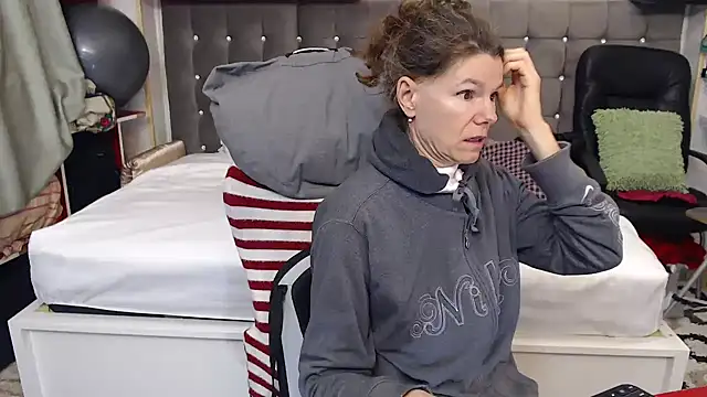 kellyterapy élő XXX-chatje