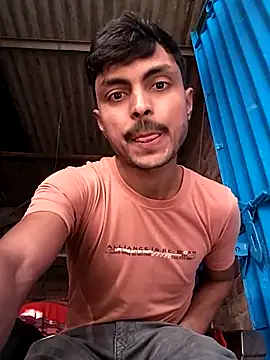 YOUR-LOVER-2 Show Webcam