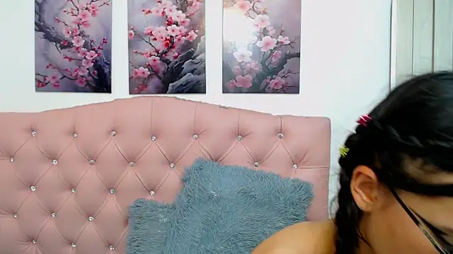 Chat XXX ao vivo de pinky_f00x