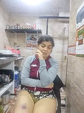 queemking 即時 XXX 聊天