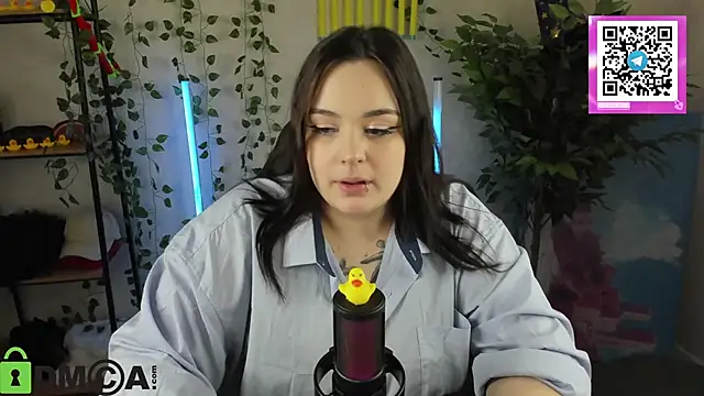 Mia_R0ss 即時 XXX 聊天