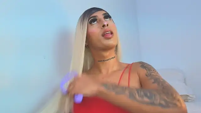 Brianny_X Adlı Modelin Canlı XXX Sohbeti