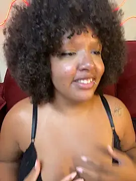 99_Lilith élő XXX-chatje