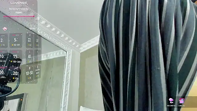 kimCosseyy Adlı Modelin Canlı XXX Sohbeti