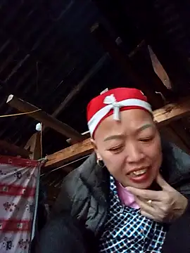 Chat XXX Live Agnes-baby