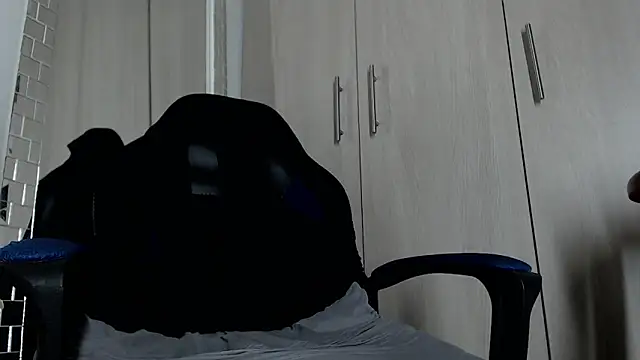 Nash_fit18 Chat XXX in diretta