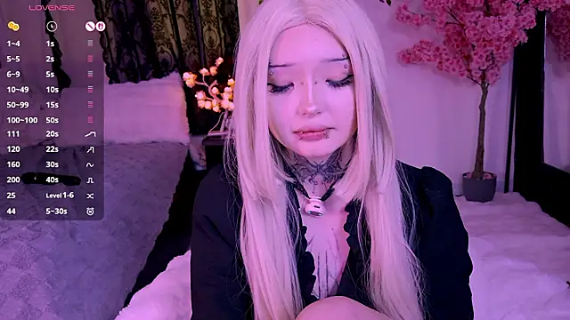 Lein_Bone élő XXX-chatje