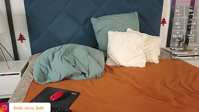 kaya_scodelario1 Adlı Modelin Canlı XXX Sohbeti