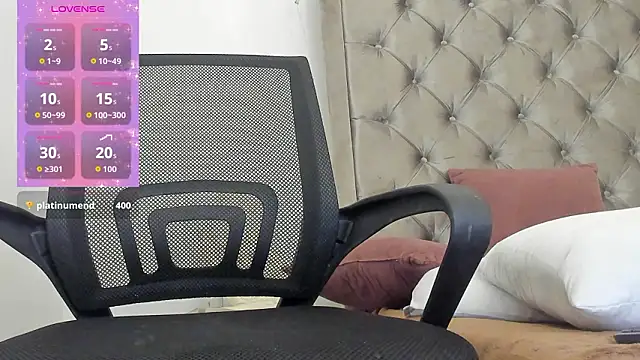 NikkiBotero 라이브 XXX 채팅