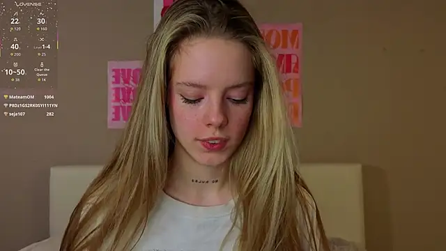 Chat XXX en directo de TiffinyMergist