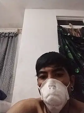 Huevosdtoro 网络视讯表演