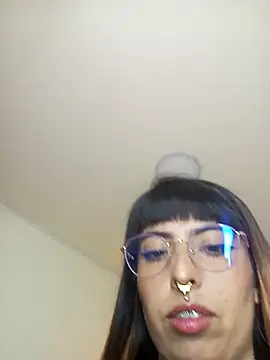 แชท XXX สดของ Alice_Laurentt