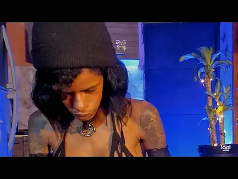 aprille15n Live XXX chat