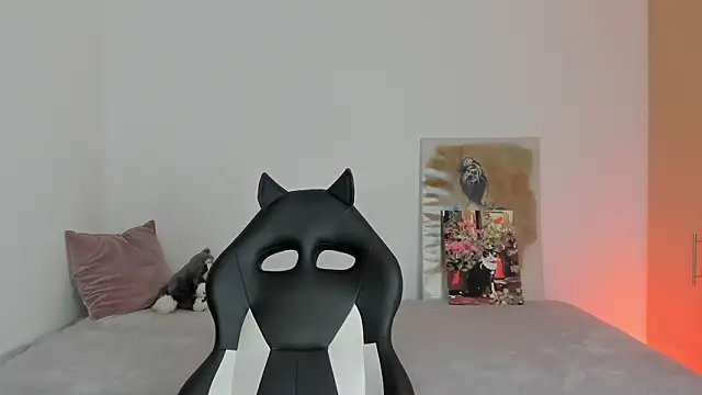 annie_mora élő XXX-chatje