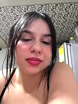 Daniela-rosee Chat XXX live