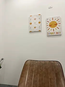 Almira6868's Webcam Show