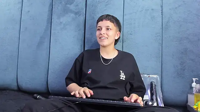 Megan_Thompson_ Chat XXX live