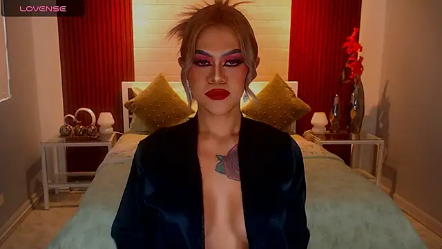 StellaStrong30: απευθείας συνομιλία ΧΧΧ