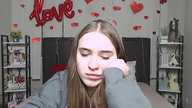 LauraHlot 即時 XXX 聊天