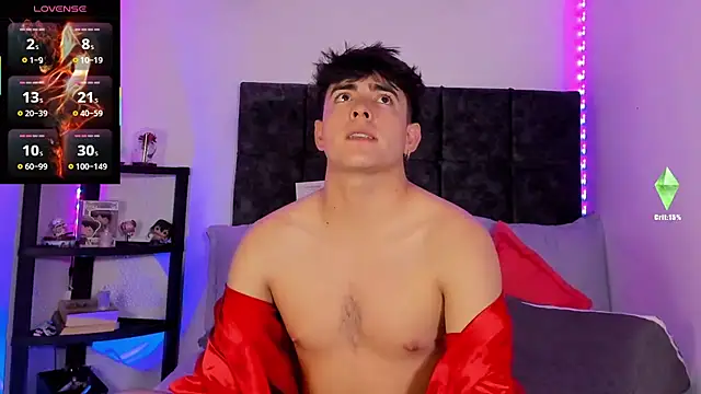 Živý XXX chat nolan_twink1