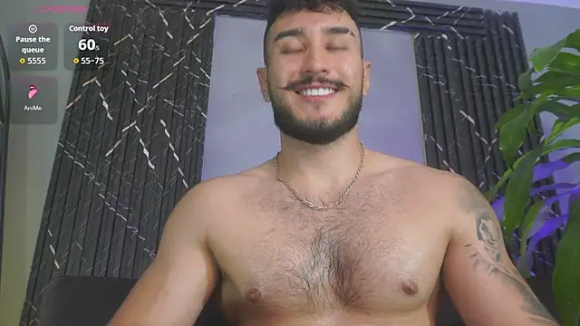 Zionmattis' Live XXX Chat