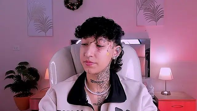 Luci_Rose: απευθείας συνομιλία ΧΧΧ