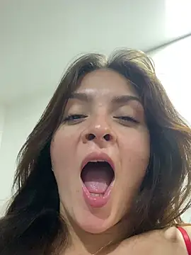 Danielaeliana 라이브 XXX 채팅