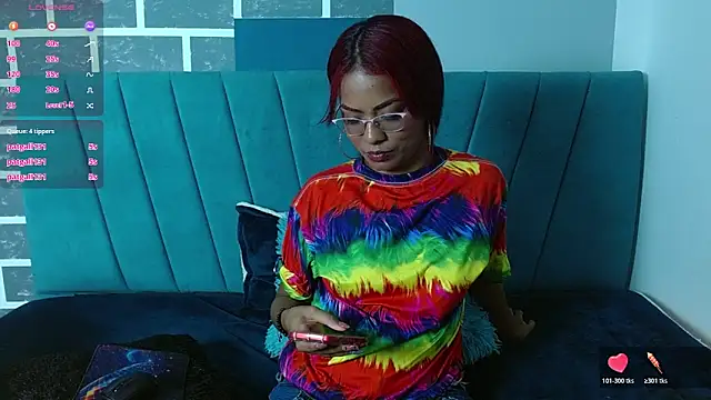 Chloe_Brown3 라이브 XXX 채팅