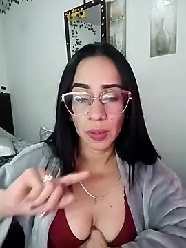 YaraDuartee 라이브 XXX  채팅