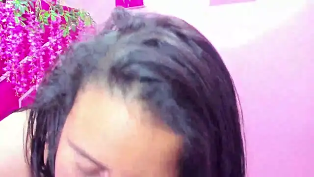 Chat +18 de Atena_Glow_ ao vivo