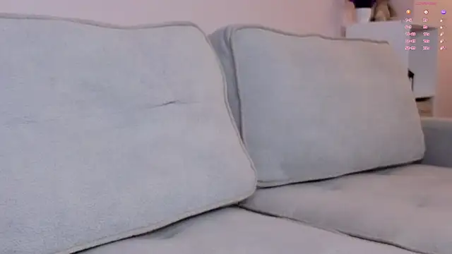 ElmiraShivley – Naživo XXX chat