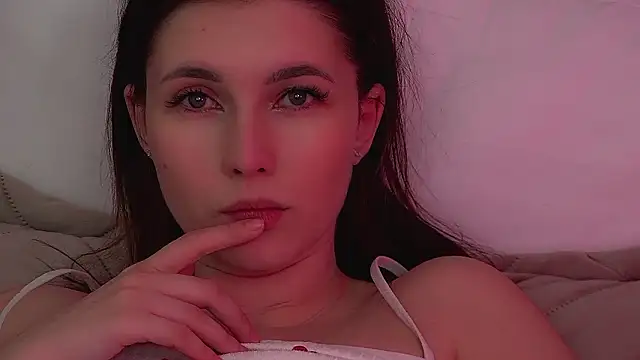 VanessaCelesti Adlı Modelin Canlı XXX Sohbeti