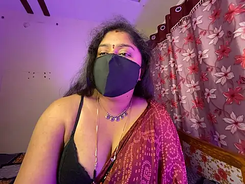 LouleyRanii: απευθείας συνομιλία ΧΧΧ