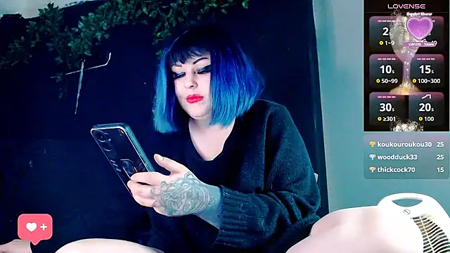 Psychobitch7's Live XXX Chat