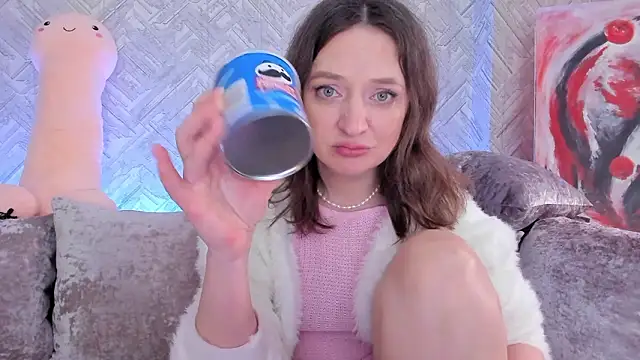 FancyRoom Adlı Modelin Canlı XXX Sohbeti