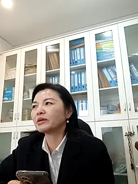 ialnuyoa_h's Live XXX Chat