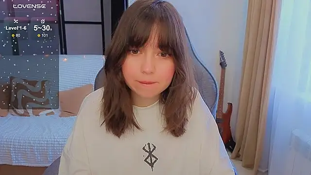 Lina_Brownie Adlı Modelin Canlı XXX Sohbeti