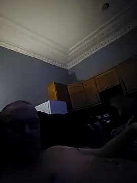 walker1979's Live XXX Chat