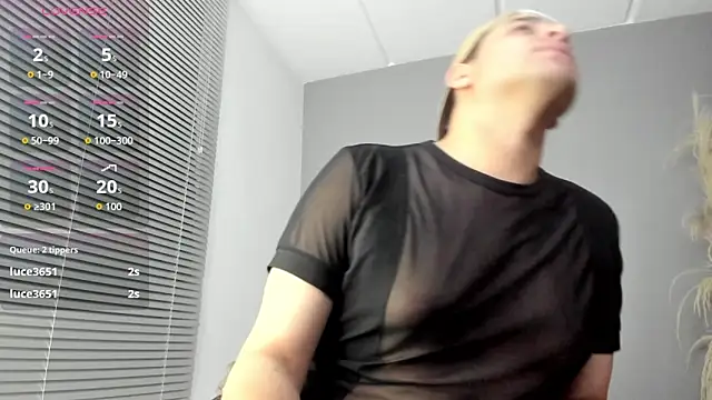 Latin_boy_surprisee: απευθείας συνομιλία ΧΧΧ