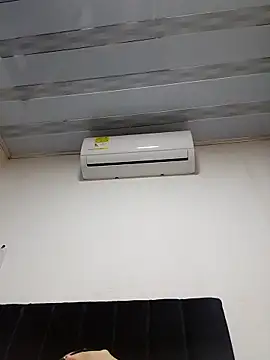 Liancy Adlı Modelin Canlı XXX Sohbeti