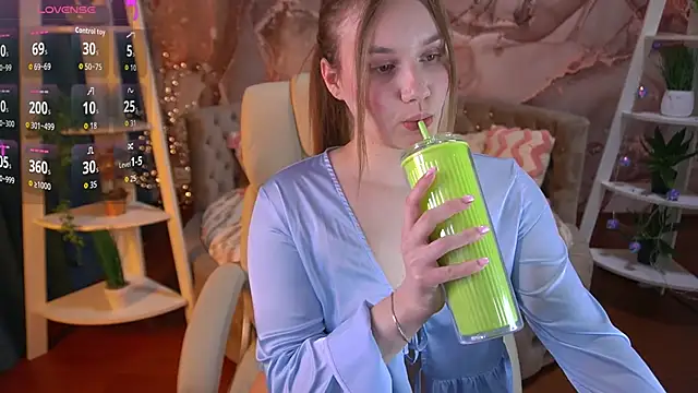 FoxyyKate Live XXX-Chat