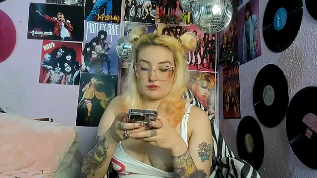 Avril_Maria's Live XXX Chat